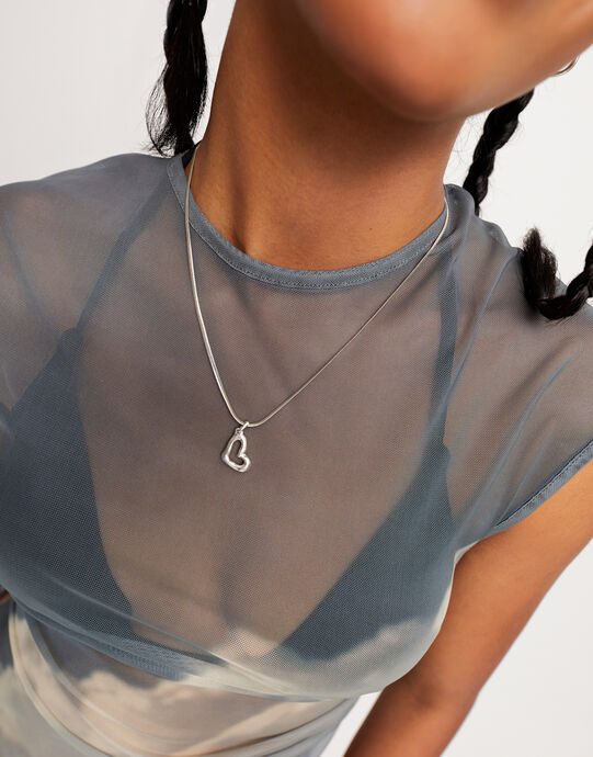 Colgante  ba&ntilde;ado en plata de ley con forma corazon grande